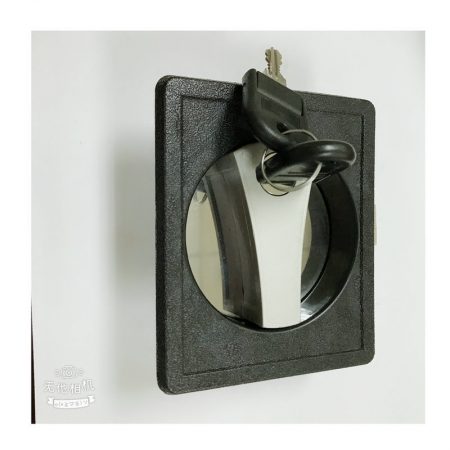 distribution cabinet door lock